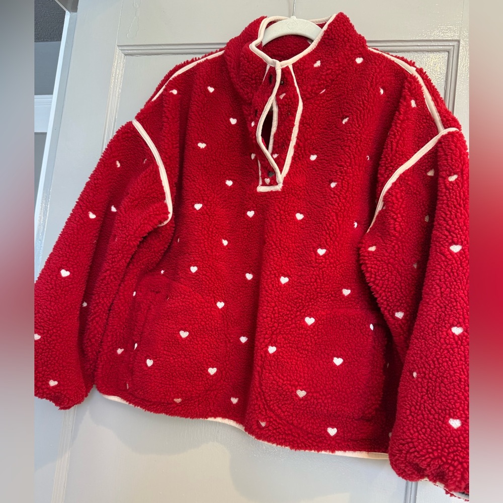 RED HEART Fleece Pullover Eleven Eleven Size  M NWT So cozy!